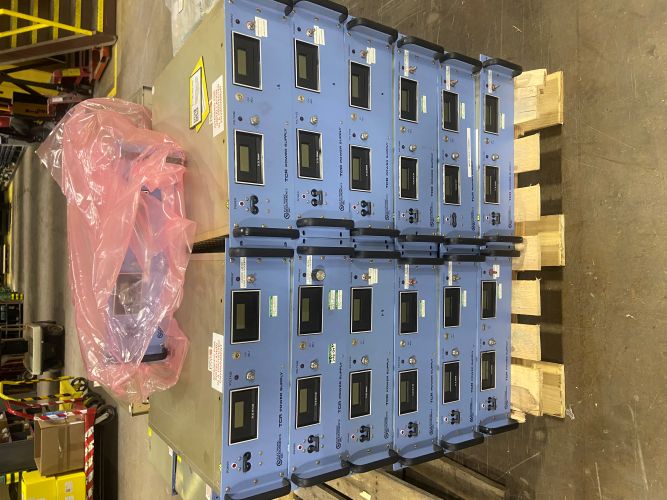 Lot of Twenty-Five (25) 115VAC, 1PH Input, 0/30VDC Output Power Supply (0500000784)